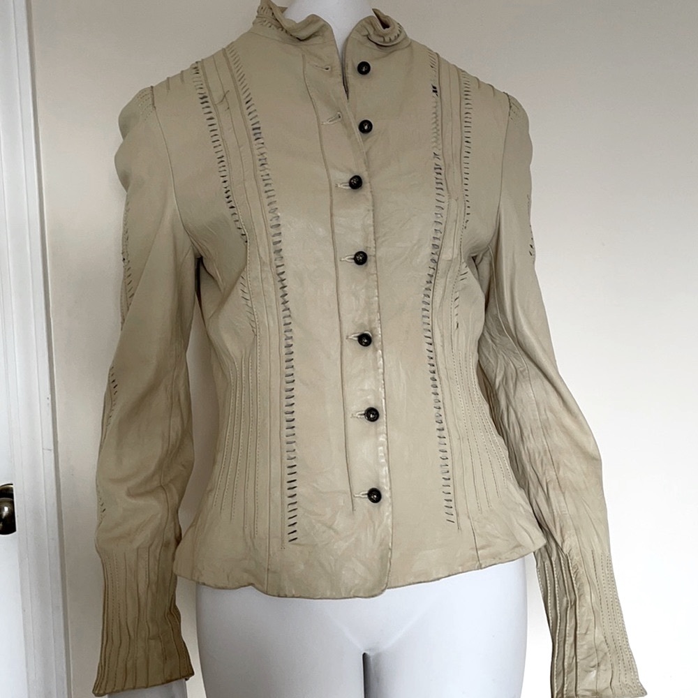 Elie Tahari Brigid buttery soft laser cut genuine leather jacket small